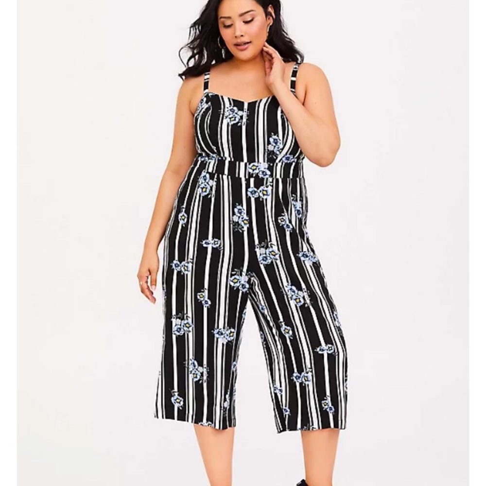 Torrid black and white culottes jumpsuit